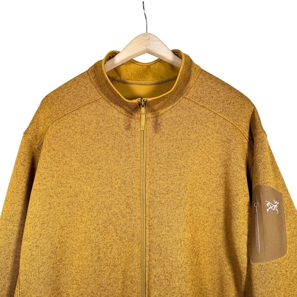 ARC’TERYX Covert Cardigan Mid Layer Jacket in Yukon Heather - Picture 9 of 13